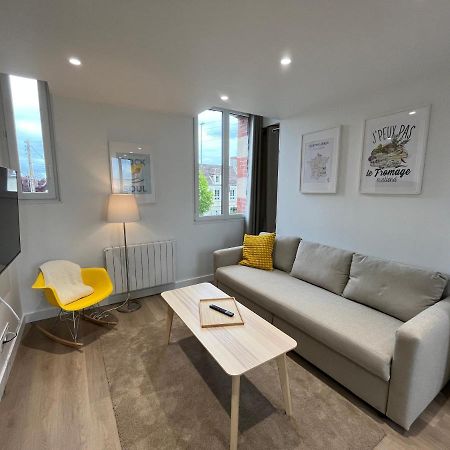 Joli Appartement Chez Dam Caen Exterior foto